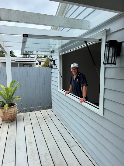 That's Glass | Gas Strut Windows Services, Brisbane